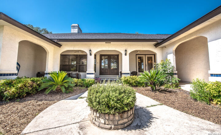 Property Photo: 25333 Nighthawk Ln TX 78255