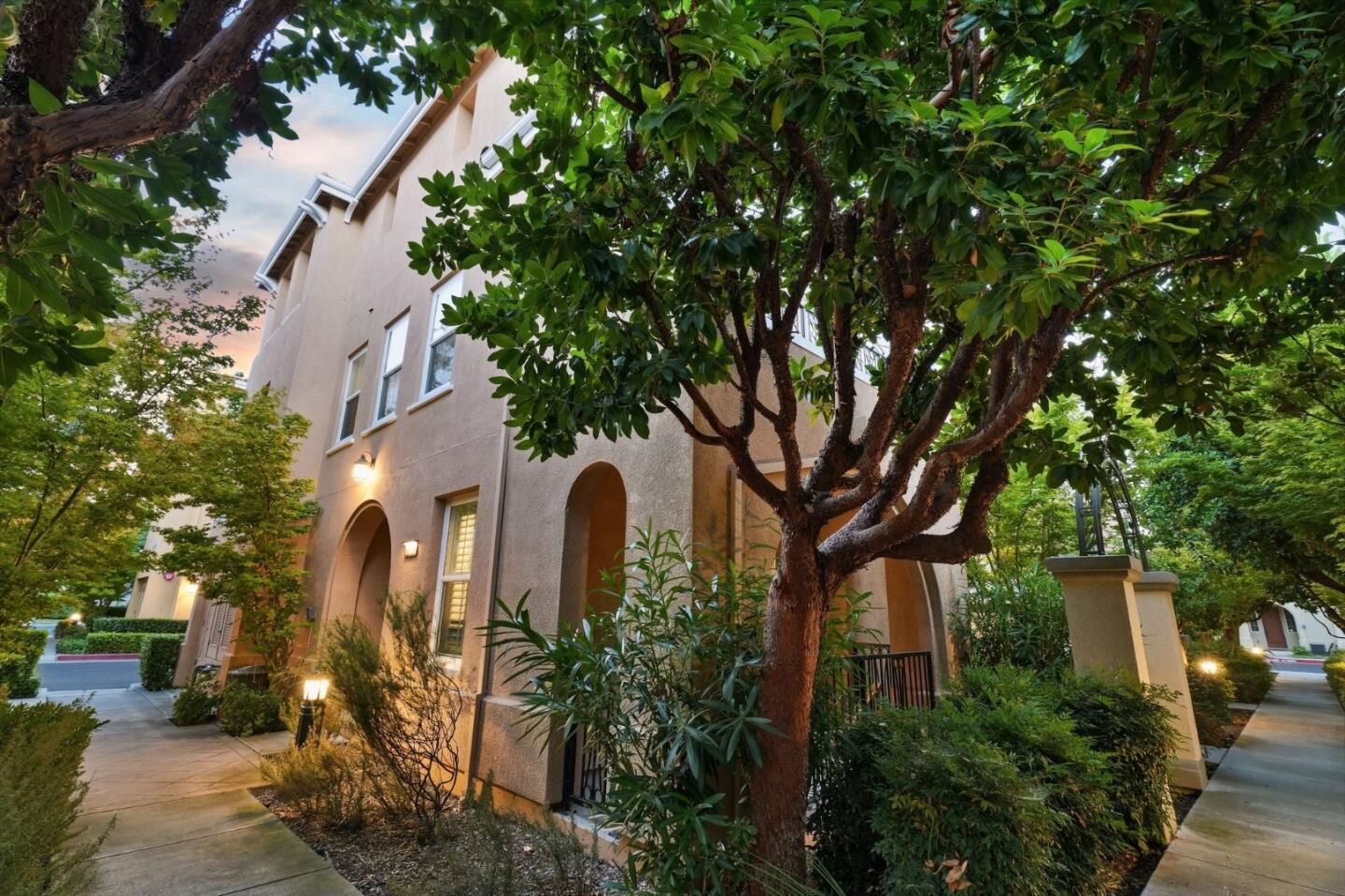 Property Photo:  1771 Hillebrant Place  CA 95050 
