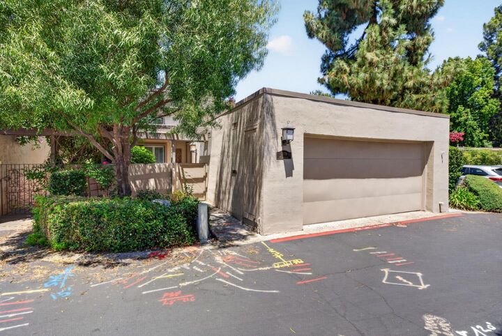 Property Photo: 1579 Whiterock Circle CA 95125