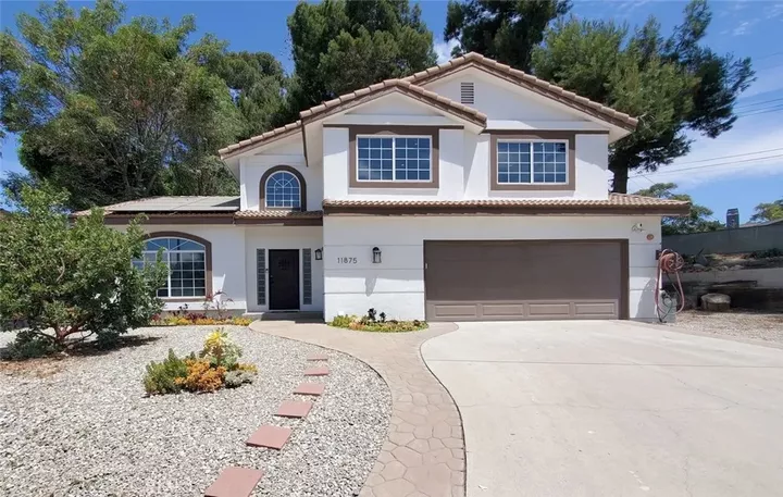 Property Photo: 11875 Gruen CA 91342