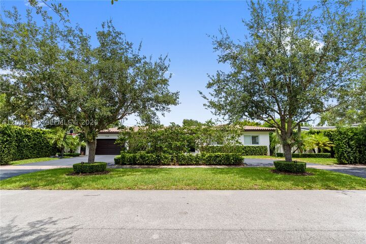 Property Photo: 735 Benevento Ave FL 33146