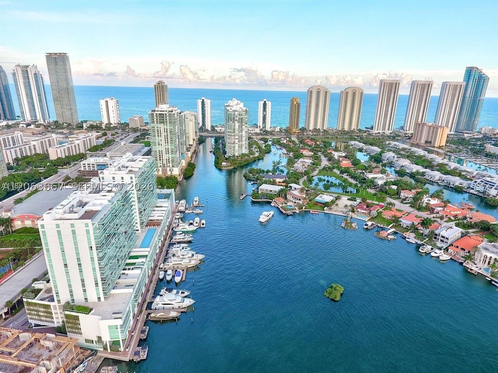 Property Photo:  400 Sunny Isles Blvd 1401  FL 33160 
