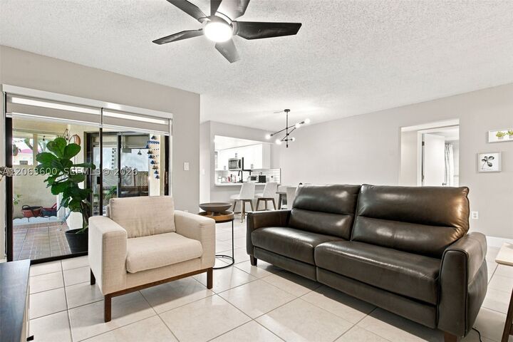 Property Photo: 9020 SW 125th Ave F109 FL 33186