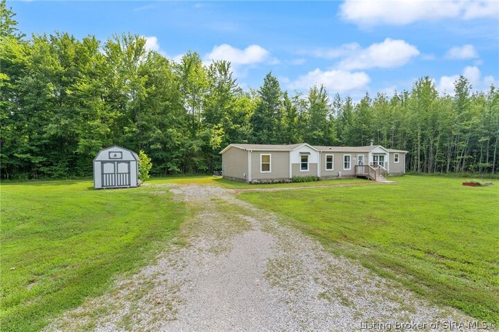 Property Photo:  6296 New Washington Bethlehem Road  IN 47162 
