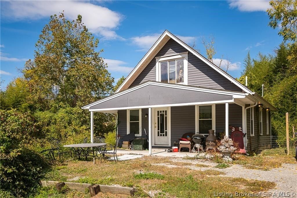 Property Photo: 3152 Corydon Pike IN 47150