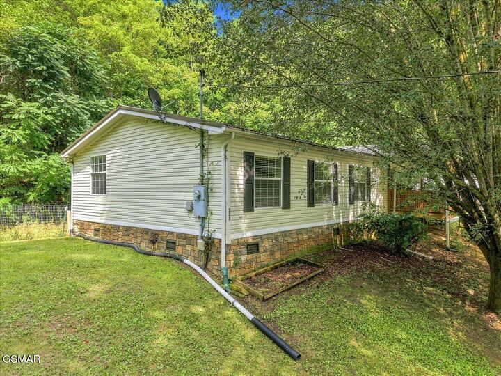 Property Photo: 255 Midnight Way TN 37843