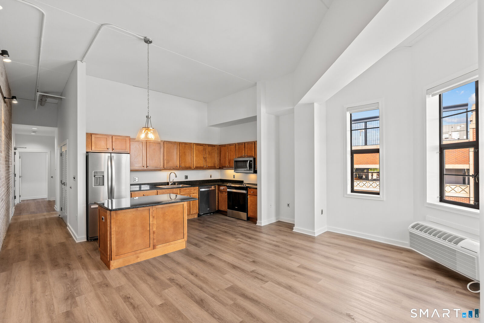 Property Photo:  15 Dinah Road 319  CT 06107 