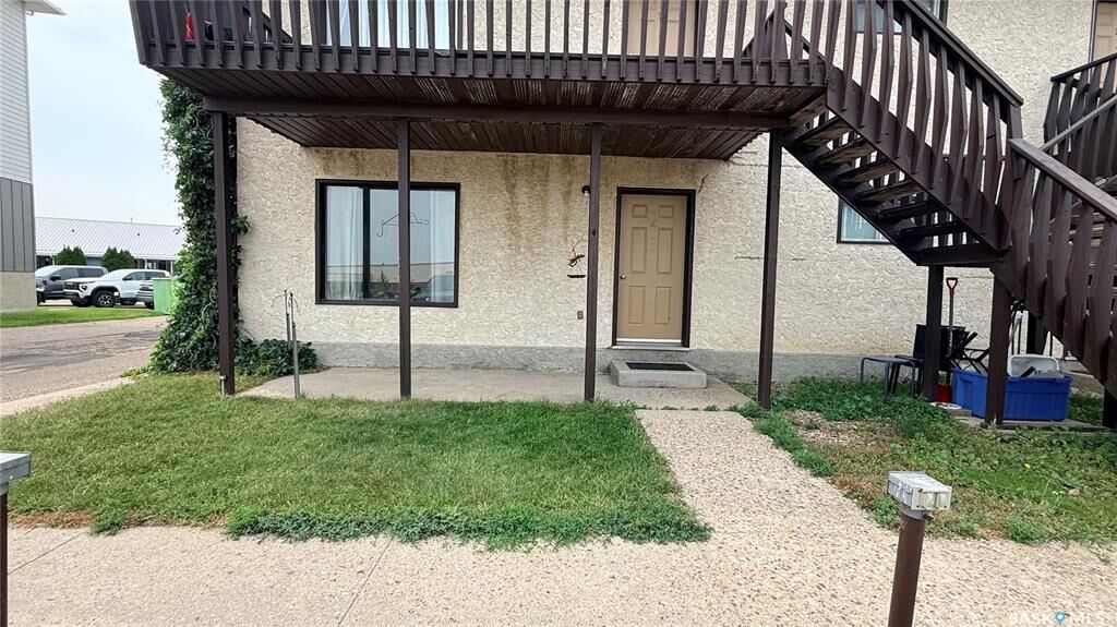 Property Photo: 412 Heritage Drive A SK S4A 2N4