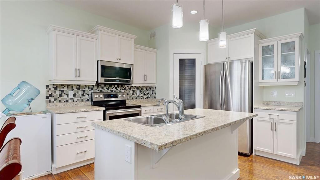 Property Photo:  2632 Makowsky Crescent  SK S4X 0M8 