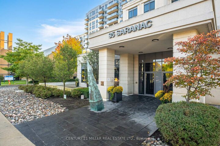 Property Photo: 35 Saranac Boulevard Ph08 ON M6A 2G4