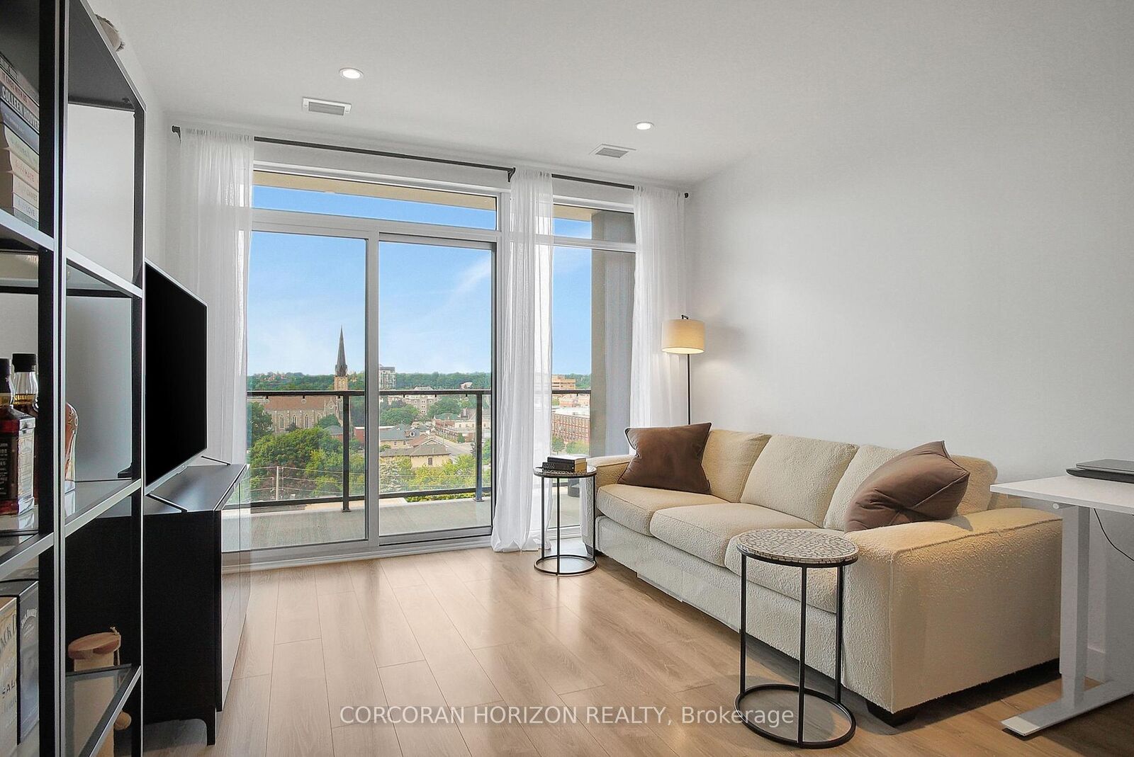 Property Photo: 50 Grand Avenue S 807 ON N1S 0C2