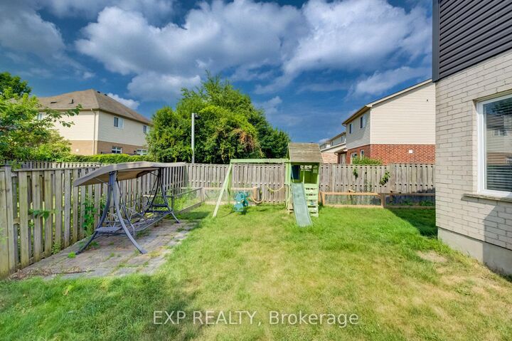 Property Photo:  737 North Leaksdale Circle  ON N6M 1M1 
