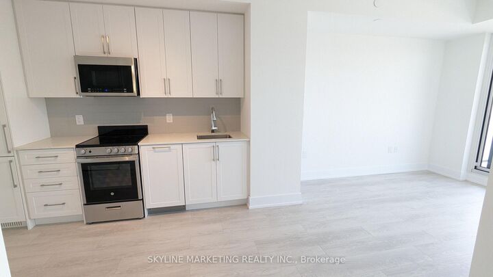 Property Photo:  2450 Old Bronte Road 437  ON L6M 5P6 