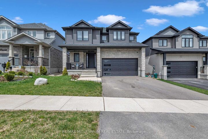 11 Tindall Crescent S — photo 1