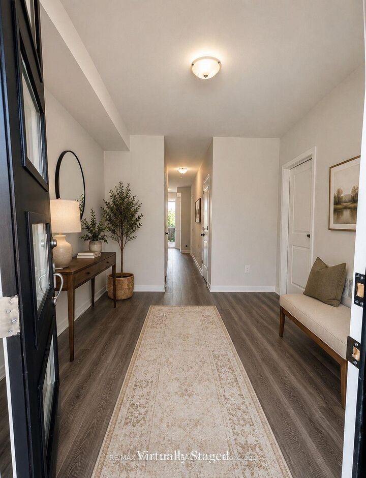 Property Photo: 155 Equestrian Way 26 ON N3E 0E8
