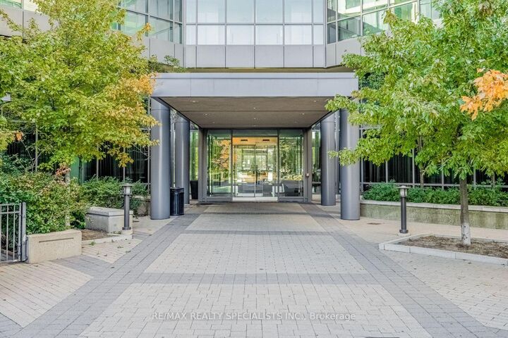 Property Photo:  215 Sherway Gardens Road 1607  ON M9C 0A4 