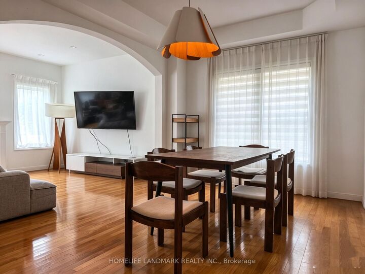 Property Photo:  61 Mahogany Forest Drive  ON L6A 0T1 