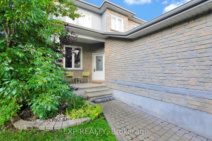 Property Photo: 2744 Sylvain Street ON K4K 1S6