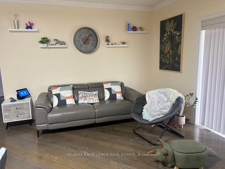 Property Photo: 4045 Upper Middle Road 31 ON L7M 4S8