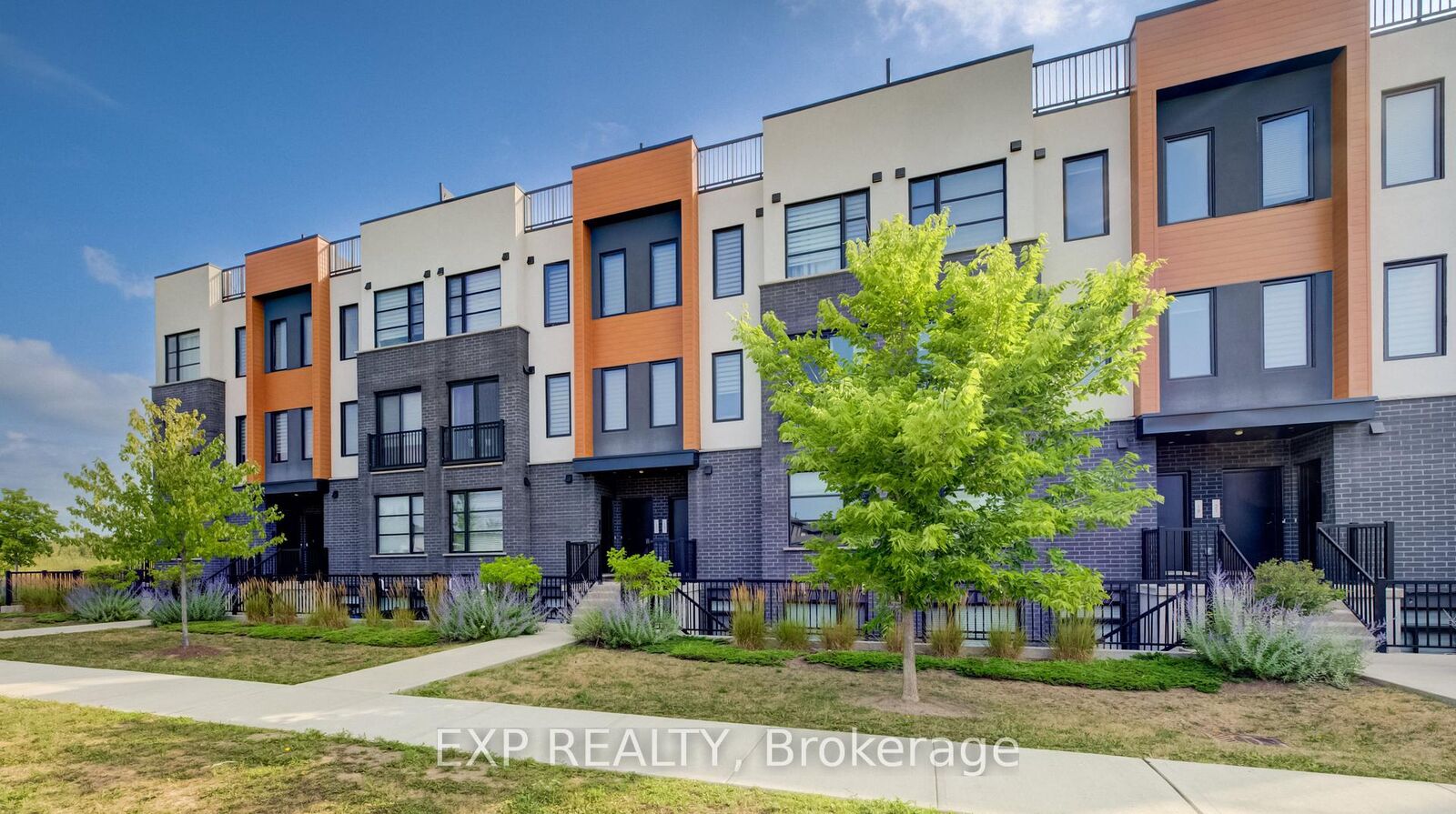 Property Photo: 3900 Savoy Street 15 ON N6P 0H9