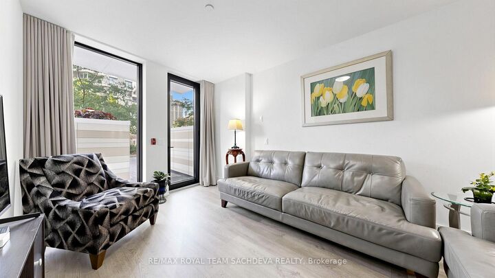 Property Photo: 118 Merchants' Wharf N/A 101 ON M5A 0L3