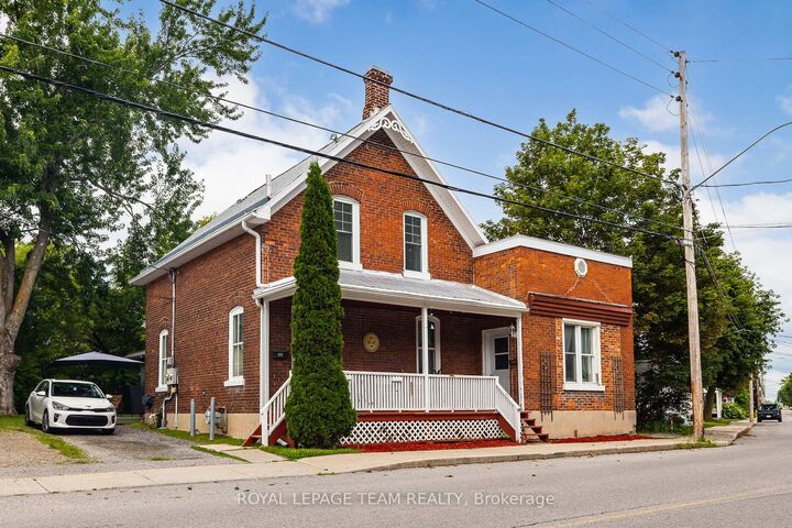 Property Photo: 199-201 William Street ON K7C 1X2