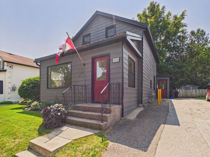 410 Russell Street — photo 1