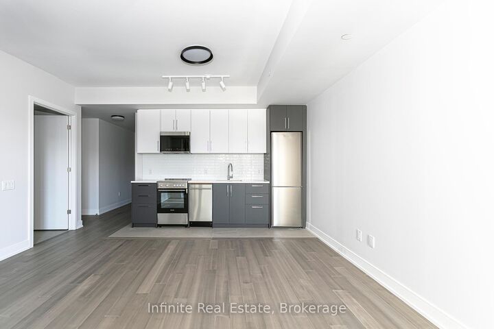 Photo de la propriété: 664 Spadina Avenue 301 ON M5S 2H7
