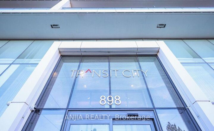 Property Photo:  898 Portage Parkway 2206  ON L4K 0J6 