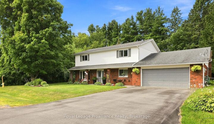 Property Photo: 6 Mohawk Avenue ON K0K 1H0