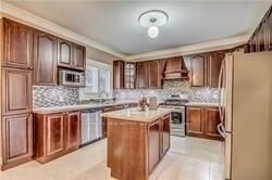 Property Photo:  6 Mirrow Court  ON M1C 4Y9 