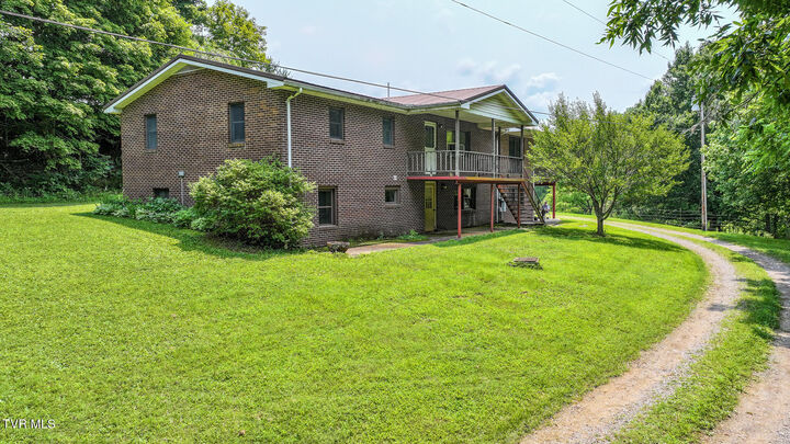Property Photo:  2130 Old Jonesboro Road  TN 37641 