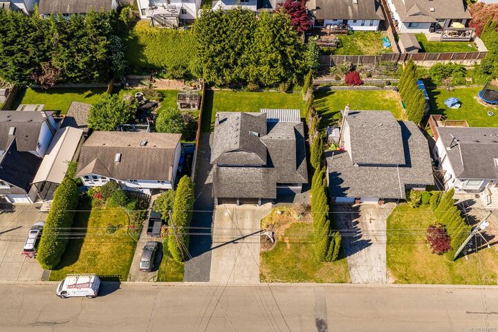 Property Photo: 1732 Penfield Rd BC V9W 7R4