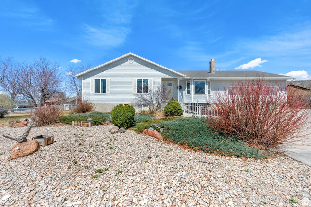 Property Photo: 154 W Main St UT 84715