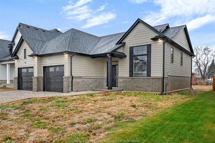 52 Belleview Drive — photo 1