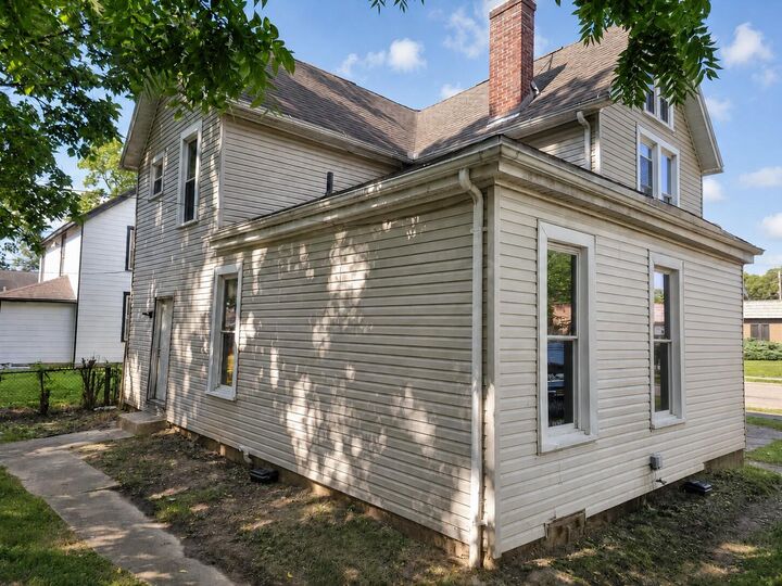 Property Photo: 246 S Hubert Avenue OH 45505