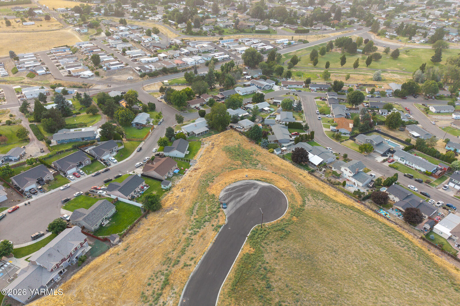 Property Photo: 606 Ruby Ct WA 98930