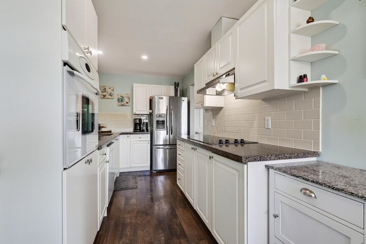 Property Photo: 1590 Logan Road BC V0M 1A2