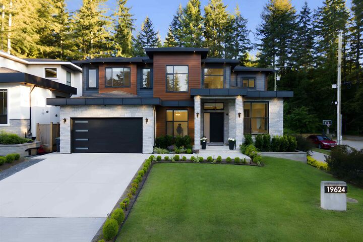 Property Photo:  19624 31A Avenue  BC V2Z 0B2 