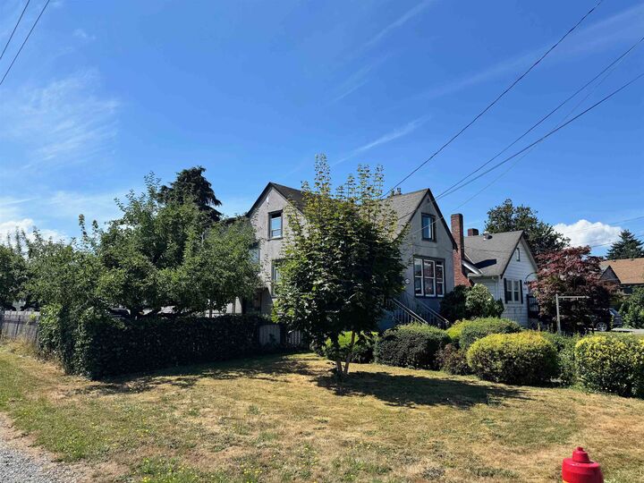 Property Photo: 46198 First Avenue BC V2P 1W3