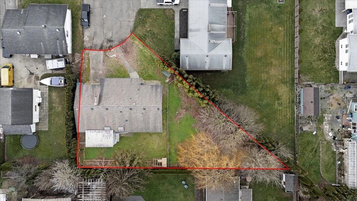 Property Photo: 46323 Magnolia Avenue BC V2P 3J1