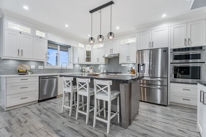 Property Photo:  10169 246A Street  BC V2W 0K1 