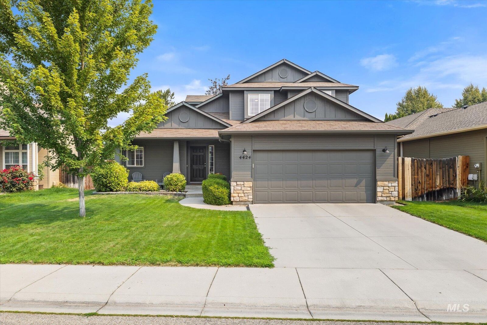 Property Photo:  4424 E Arborvitae Dr  ID 83716 