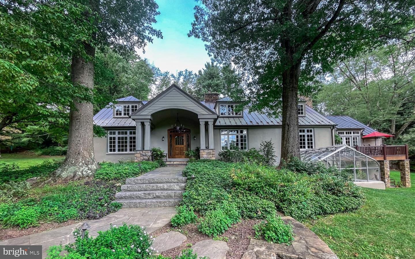 Property Photo:  1045 Lower Pine Creek Road  PA 19425 