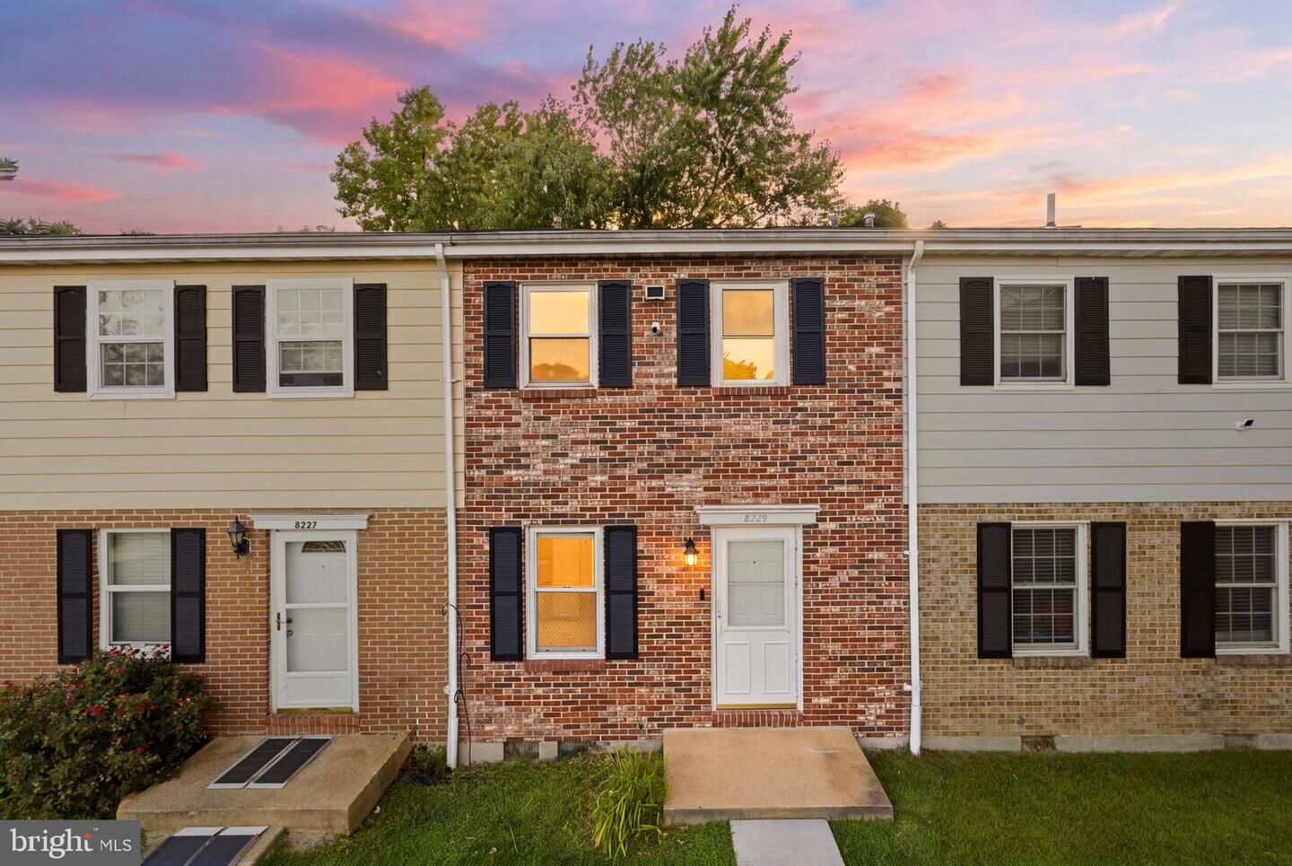 Property Photo: 8229 Coatsbridge Court MD 21144
