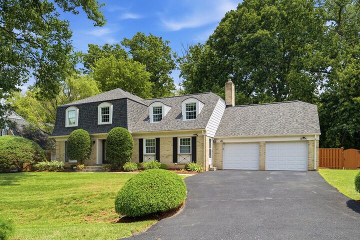 Property Photo: 8105 Buckspark Lane E MD 20854