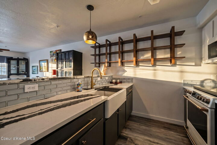 Property Photo: 842 N Chase Rd Apt 102 ID 83854
