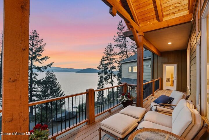 Property Photo:  2212 S Silver Beach Rd  ID 83814 