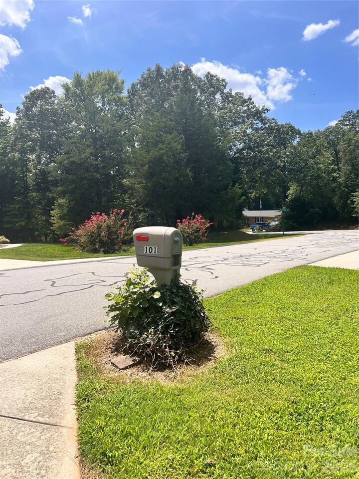 Property Photo: 101 Forest Cliff Court NE NC 28025