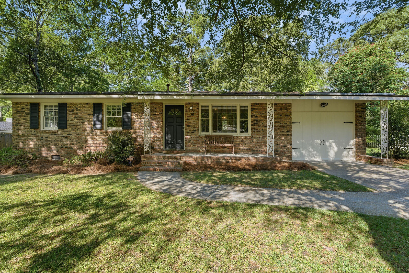 Property Photo: 411 Forest Circle SC 29483